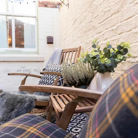 Nellie's Retreat - Luxury 3-bed Pet Friendly In *