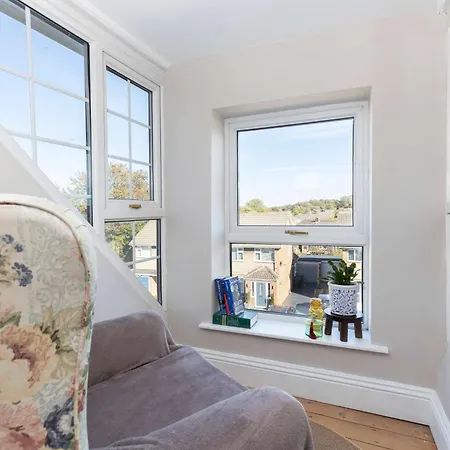 Nellie's Retreat - Luxury 3-bed Pet Friendly In Nyaraló Guisborough